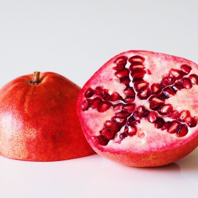  Pomegranate  (500g-650g)